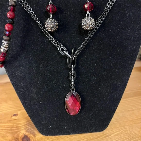 Vintage Cranberry red jewelry set w/ necklace, bracelet & earrings - Picture 1 of 5